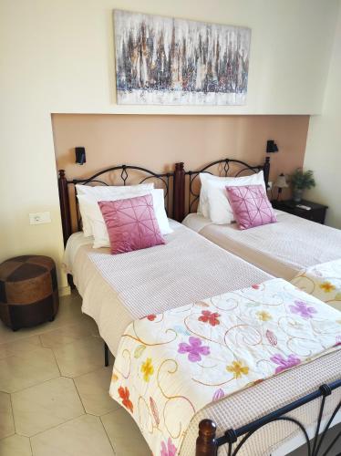TziApartment in downtown Chania