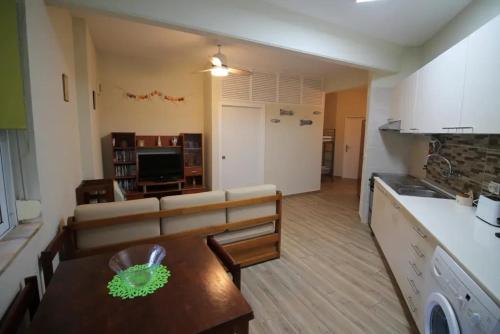 Charming apartment in Portimão - 45 m² with a shared pool