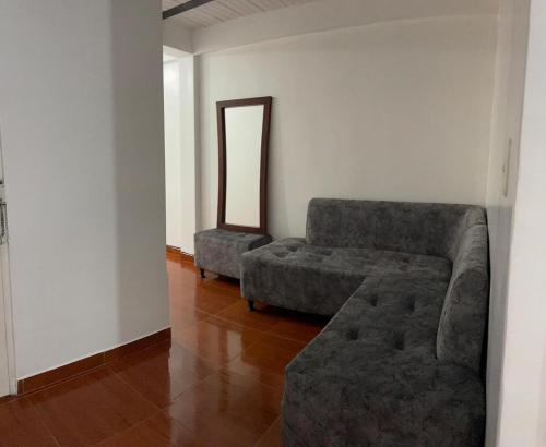 Et opholdsområde på Central Vacation Apartment