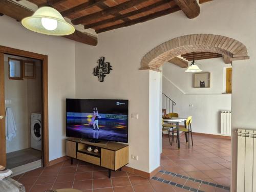 TV a/nebo společenská místnost v ubytování Casa Dery