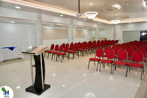 Kawasan bisnes dan/atau bilik persidangan di Hotel Medellín Rodadero