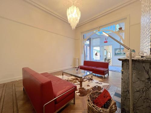 Gallery image of La Maison Bleue petite in Ronse