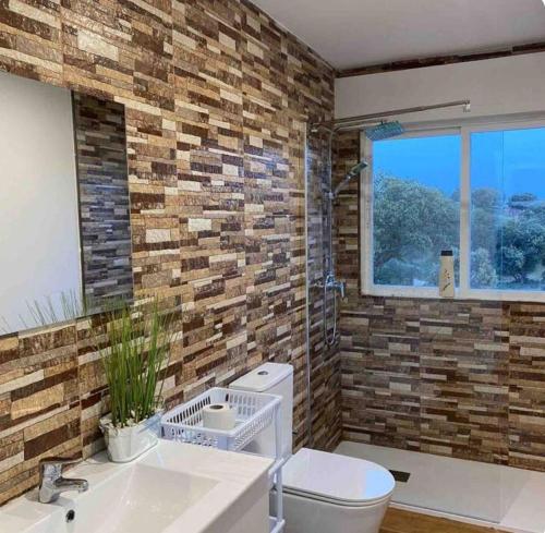 Et badeværelse på Villa Altavista Toledo