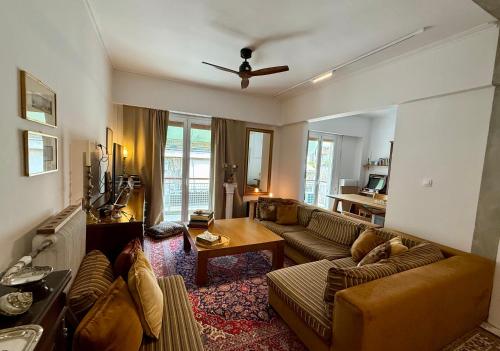 Spacious Apartment in Lycabettus Hill