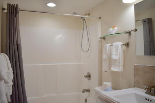 Afbeelding uit fotogalerij van Lakeshore Lodging Lodge 622 in Homer