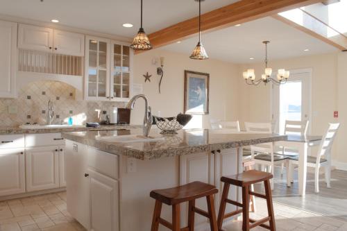 Afbeelding uit fotogalerij van Lakeshore Lodging Lodge 711 in Homer