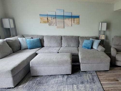 Posezení v ubytování Ocean Side Home In Ship Bottom, Beach Badges, Pool, Wifi 92468