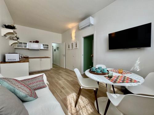 Modern Apartment near San Siro with Free Garage photo 5