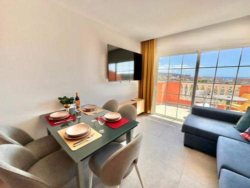 Sunset Apartment 6