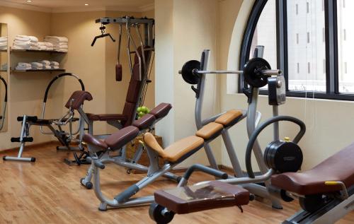 Palestra o centro fitness di Maysan Al Harithia Hotel