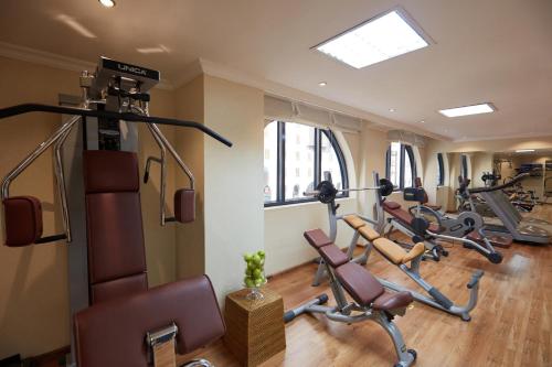 Palestra o centro fitness di Maysan Al Harithia Hotel