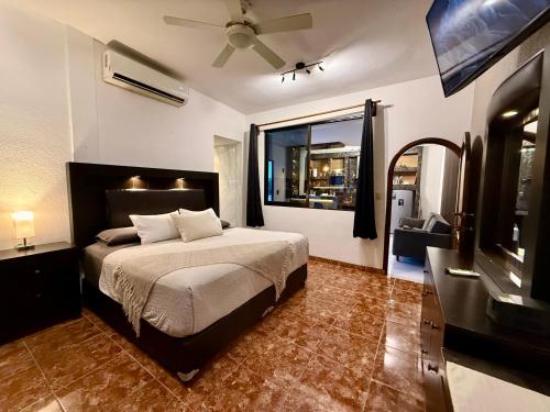 Postel nebo postele na pokoji v ubytování Casa Solar Boutique Eco-Hotel Confort Suite