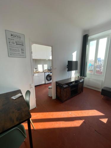 Photo de la galerie de l'établissement Le Barbini - Studio lumineux - Central, à Marseille