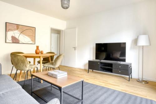 Gemini Zurich Apartment PARAIBA- Downtown Deluxe 2BR Apt