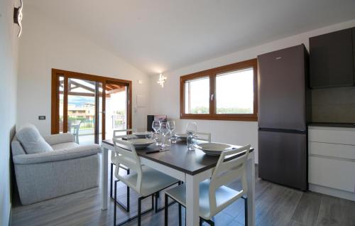 Φωτογραφία από το άλμπουμ του Stunning Apartment In Olia Speciosa σε Olìa Speciosa