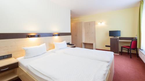 Hotel Mit-Mensch photo 39