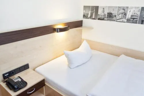 Hotel Mit-Mensch photo 18