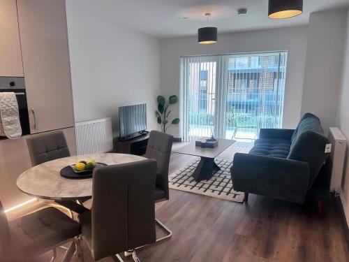 Khu vực ghế ngồi tại The Ivy Abode 2 bed Apartment