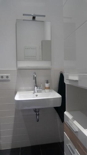 Bilik mandi di Oase im Stadtkern