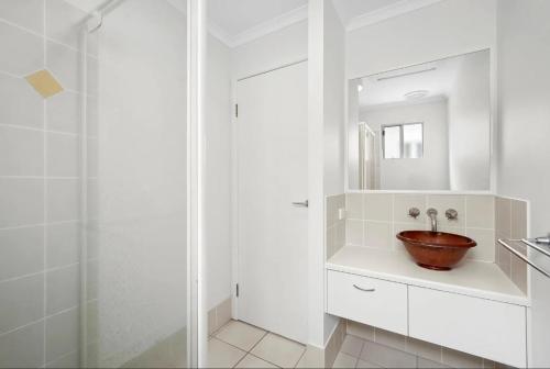 Ένα μπάνιο στο Pacific on Coolum Holiday Apt