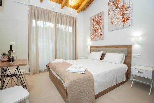 Aeolian Suite I, Zakynthos City Center with View