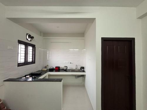Kuchyň nebo kuchyňský kout v ubytování TVK Grands 7 - Premium Two Bedroom Apartment