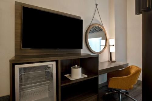 Hampton Inn & Suites San Antonio Riverwalk Image