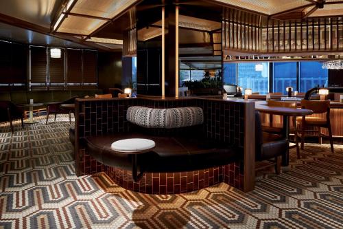 Posezení v ubytování DoubleTree By Hilton Montreal