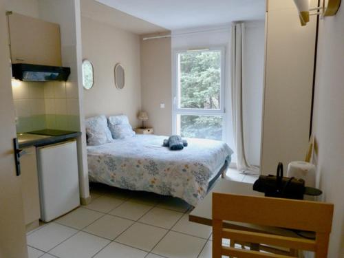 Le clos d'Aix studio 205 parking et piscine gratuite