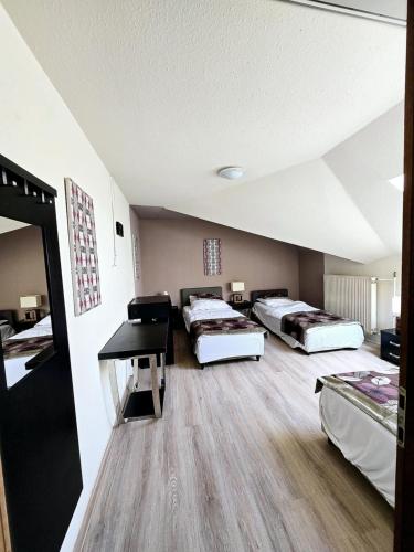 Postel nebo postele na pokoji v ubytování Petra motel