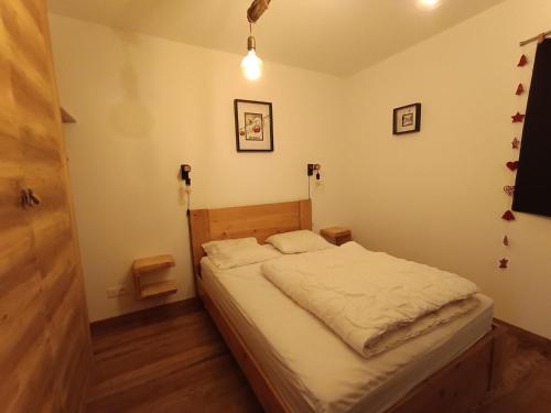 Postel nebo postele na pokoji v ubytování Appartement luxe 6 pers - Terrasse - Montgenèvre - FR-1-445-118