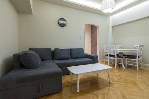 Centrally Located Apt for 3 People