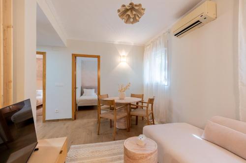 Triana Luxury Stay