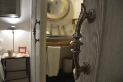 Koupelna v ubytování Marè Rooms Bari old town center