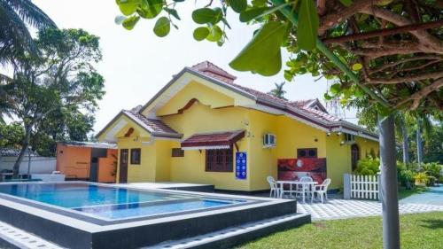 Bazén v ubytování sunvilla nebo v jeho okolí