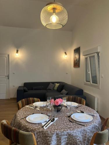 Makivka - A 5 min de Cognac - Maison entière avec 2 chambres