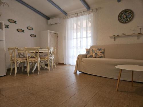 Posezení v ubytování La Casetta Cannigione