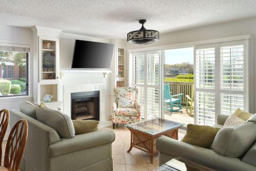 Χώρος καθιστικού στο Kingston Plantation Condos