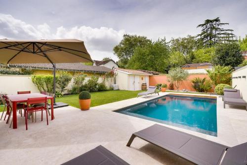 Maison familiale climatisée avec piscine