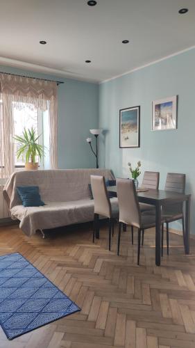 Χώρος καθιστικού στο Apartament z jacuzzi