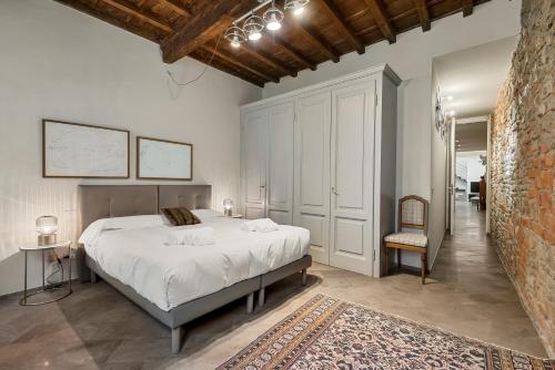 The Art Luxury Home