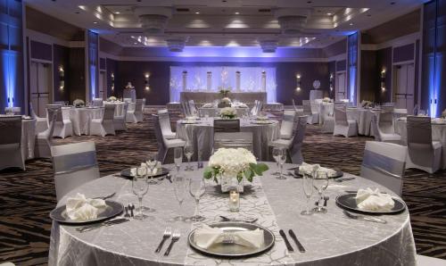 Hilton Tampa Airport Westshore Image