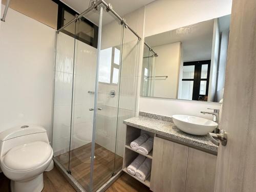 Koupelna v ubytování Amara404 Lindo apartaestudio tipo estudio en barrio Laureles con balcon