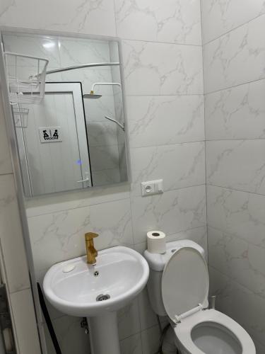 Fotografie z fotogalerie ubytování Apartment Queen Tamar 74 v destinaci Kutaisi