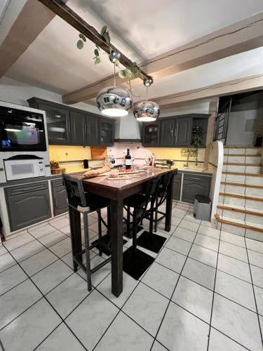 Charmante Maison de Village avec Terrasse