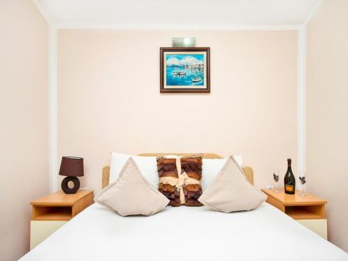 Postel nebo postele na pokoji v ubytování Apartments MIK5 - Famous Beach Jaz