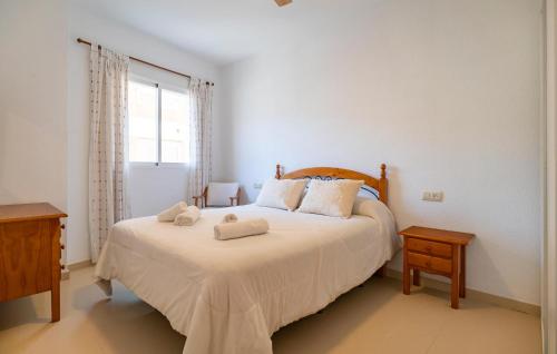 Postel nebo postele na pokoji v ubytování Gorgeous Apartment In Torrenueva