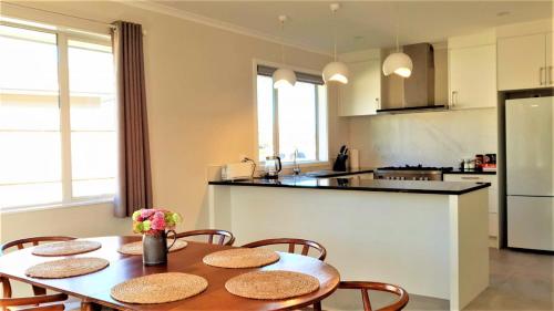 Gallery image of Cambridge Modern 4 Bedrooms House in Cambridge