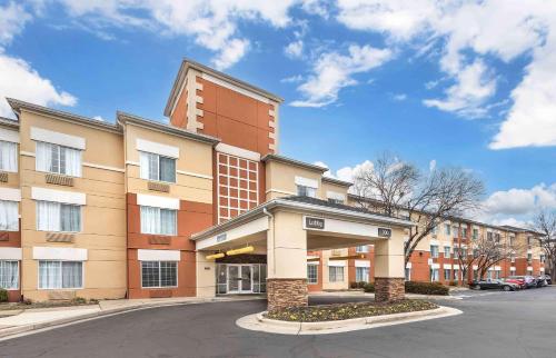 a hotel building with a parking lot in front of it at Extended Stay America Suites - Washington, DC - Alexandria - Eisenhower Ave in Alexandria