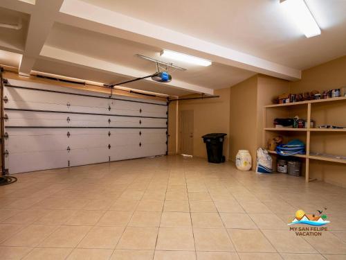 Fotografie z fotogalerie ubytování Luxury 3-Story Beachfront Villa in San Felipe with Private Pool – Casa Mostaza v destinaci San Felipe